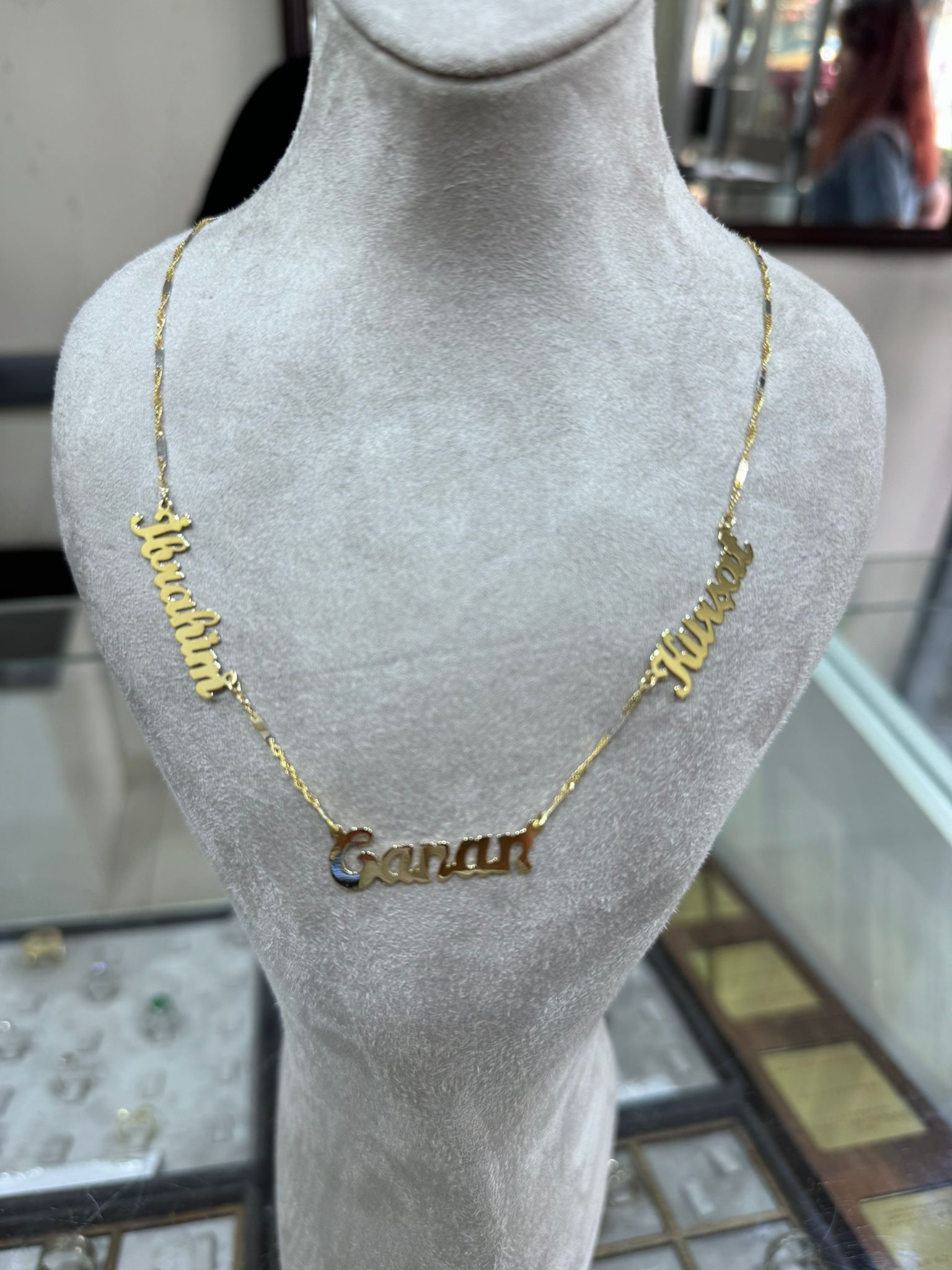 Burak Arslan Kuyumculuk Koleksiyon